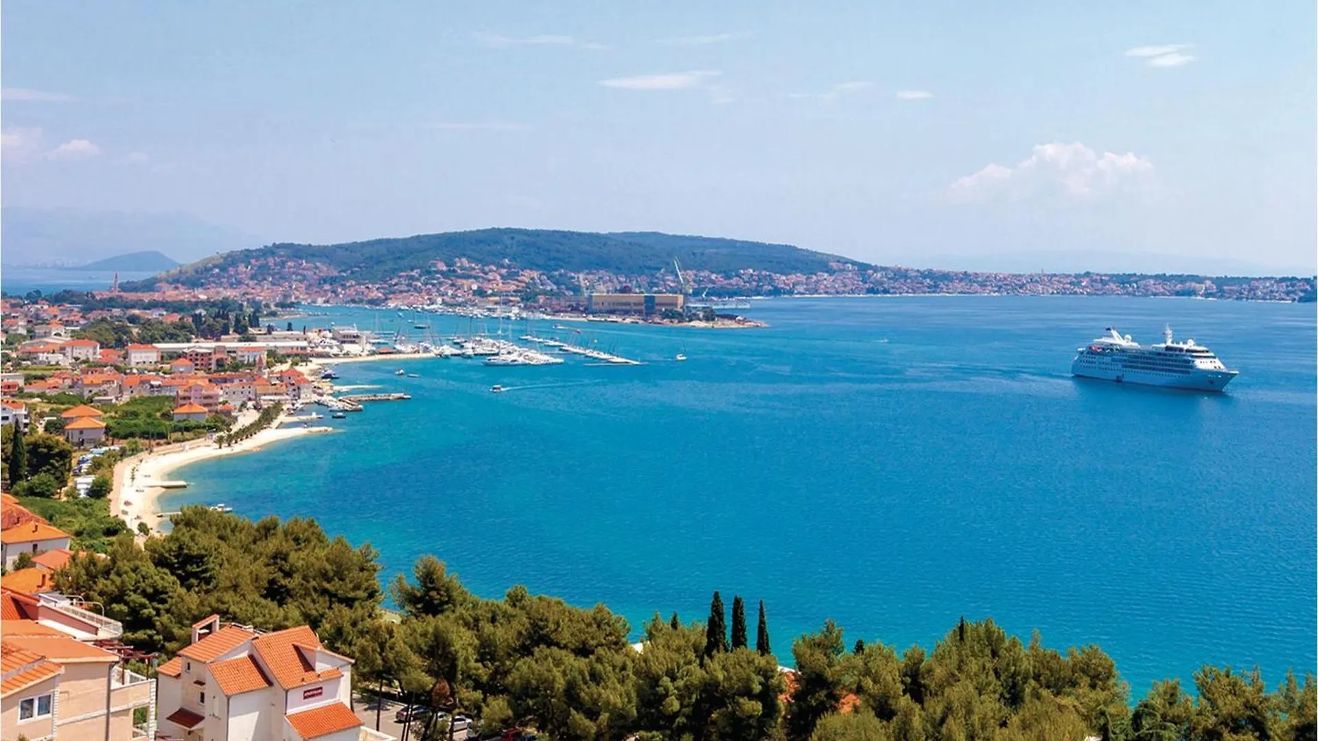 Amazing Apartment In Trogir With Kitchen
